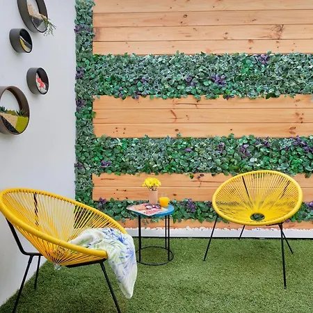 La Macarena Airport Apartment Malaga Exterior photo